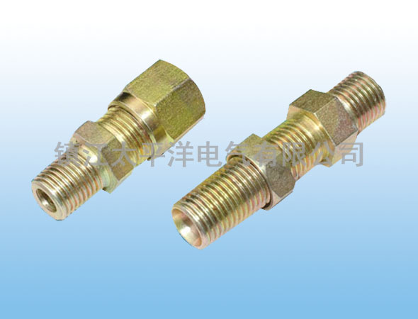 直通過渡管接頭